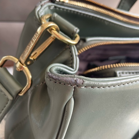 SOLD - Matt and Nat Evelyn Work Tote Crossbody - Picture 14 of 16